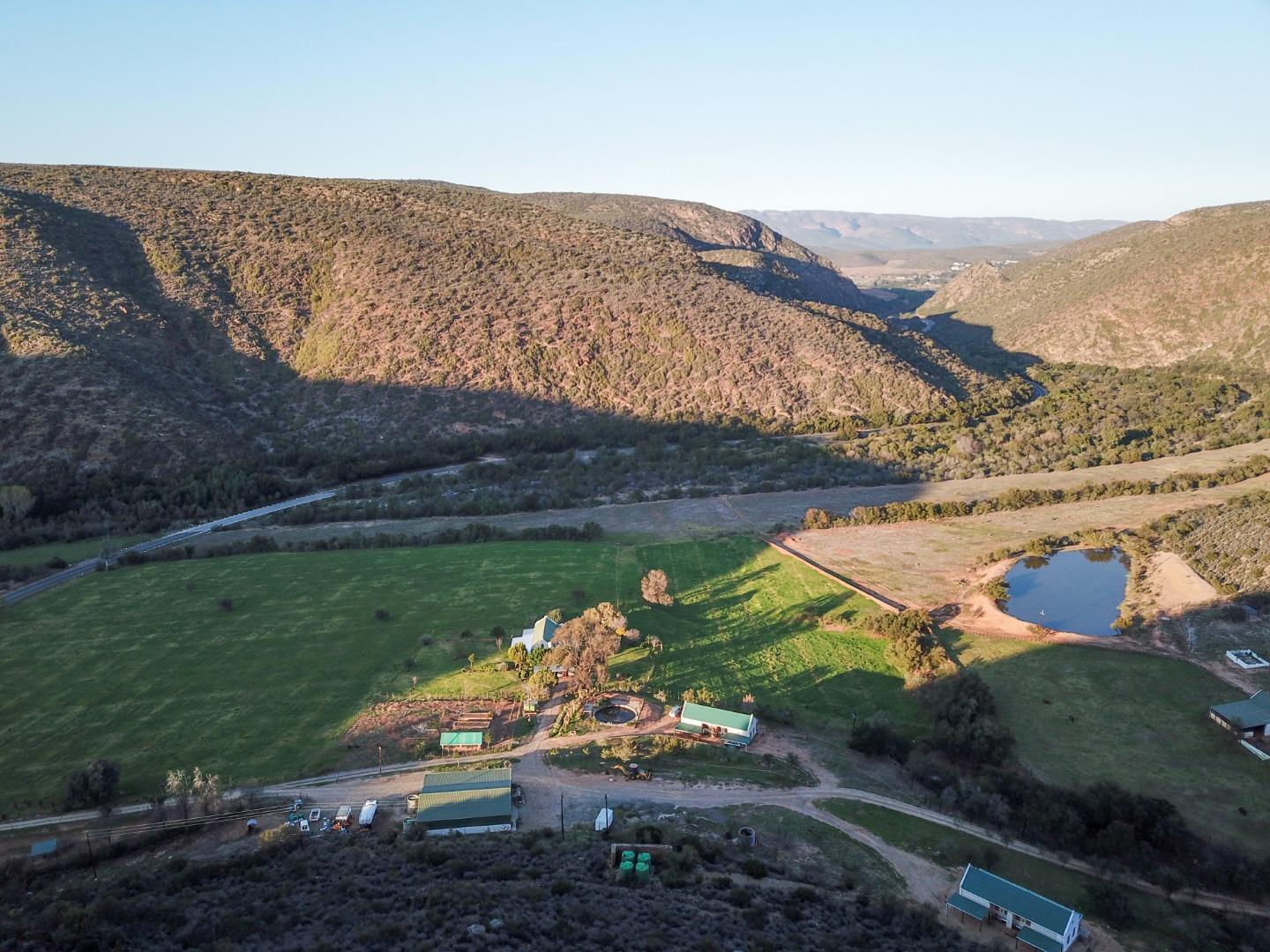 10 Bedroom Farm for Sale - Western Cape